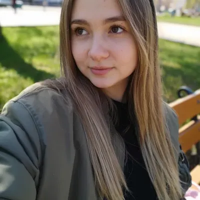 Александра, 27